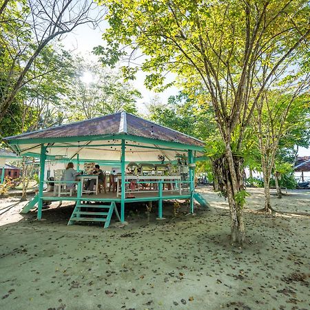 Scuba Republic Bungalow Tapokreng Екстериор снимка